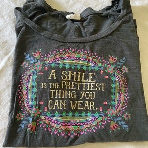 Natural life tee, size large